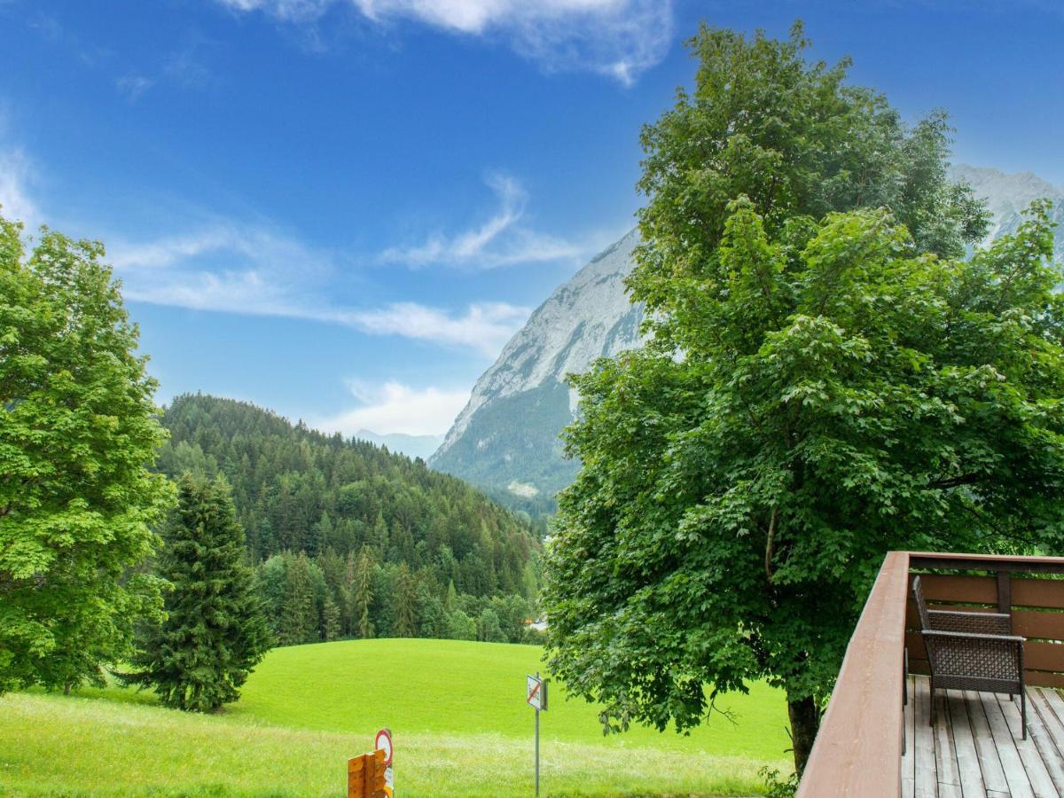 Apartment In Tauplitz With Sauna And Pool Exteriör bild