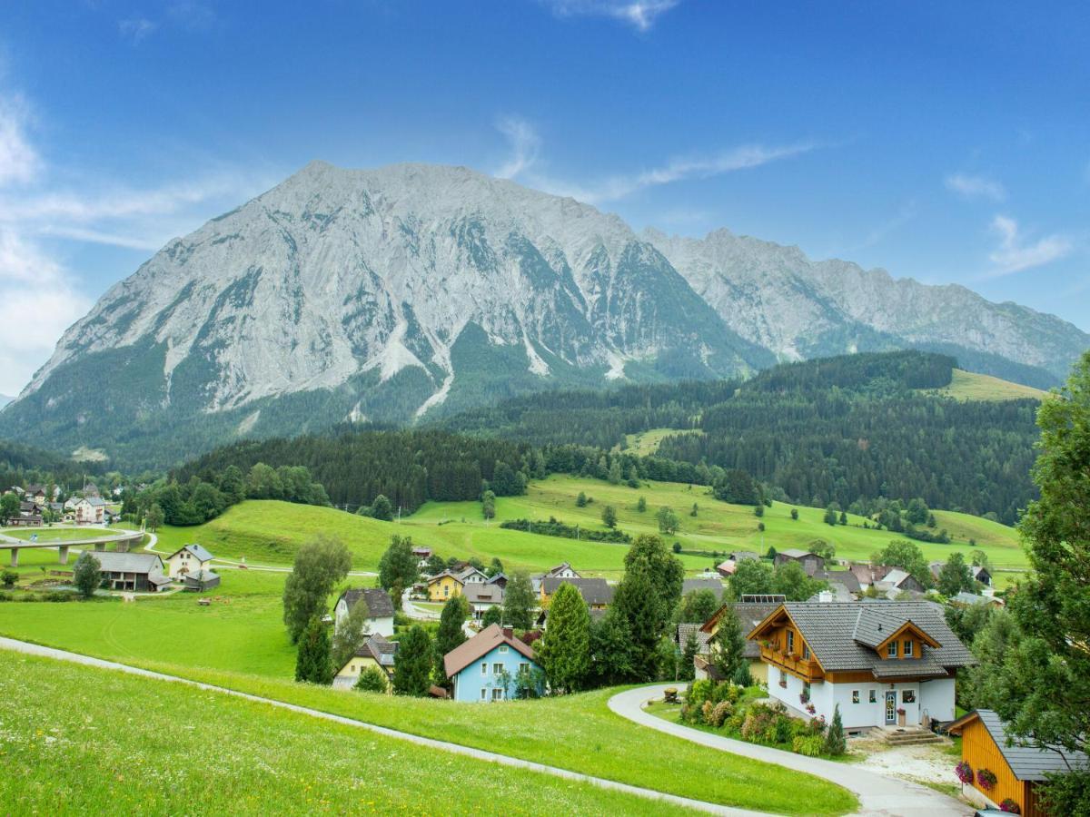 Apartment In Tauplitz With Sauna And Pool Exteriör bild